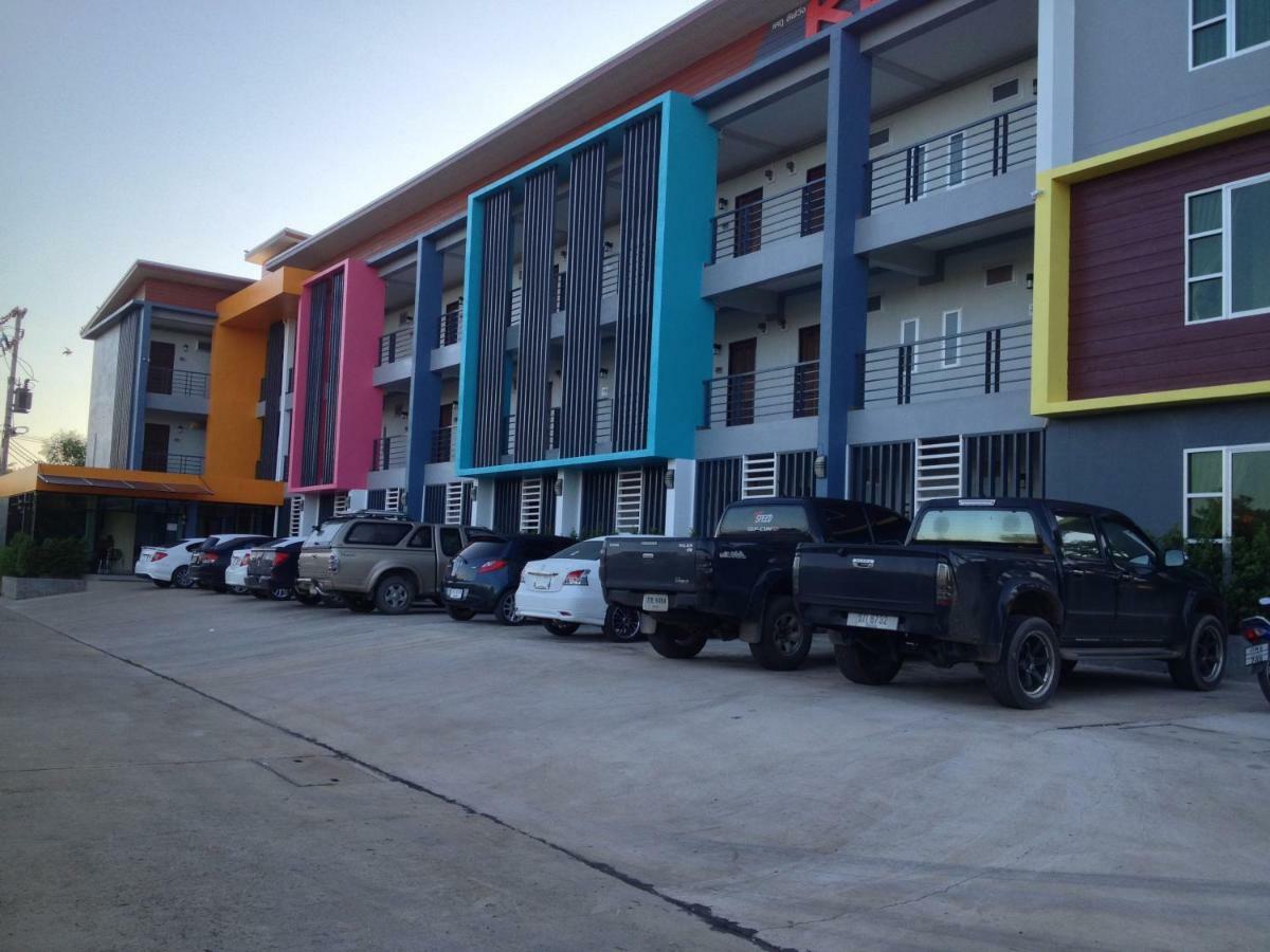 K2 Living Hotel Uttaradit Exterior foto
